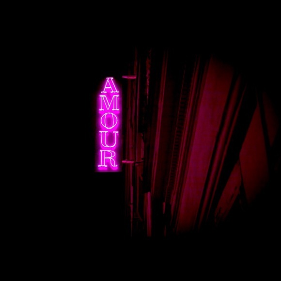 Hey - Picture 1 of 1